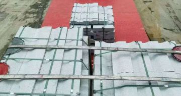 莆田 芝麻白仿形加直形路沿石出货日常