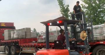 莆田 黄金麻冰裂纹，地铺石装车