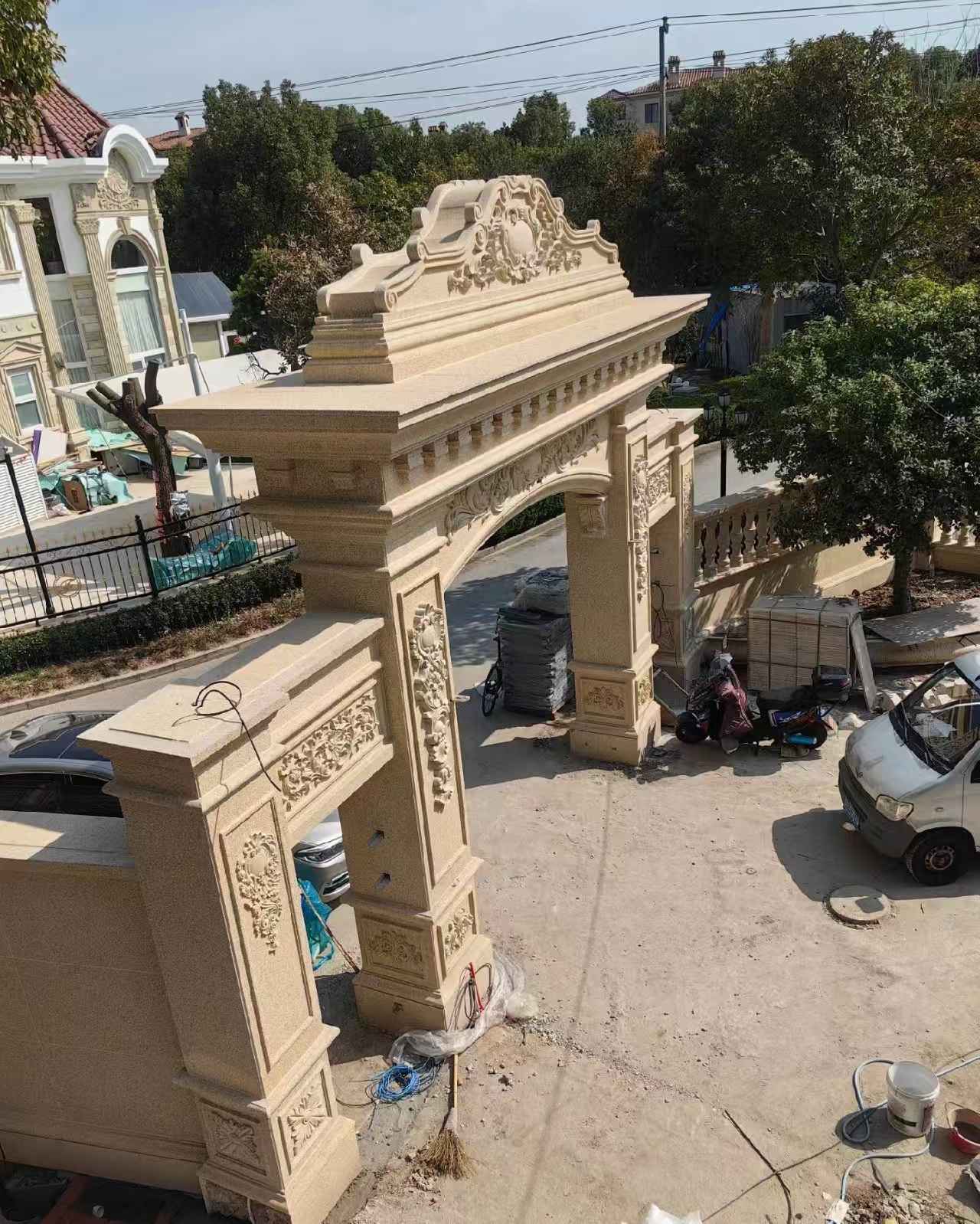 莆田 黄金麻荔枝面花岗岩别墅门楼