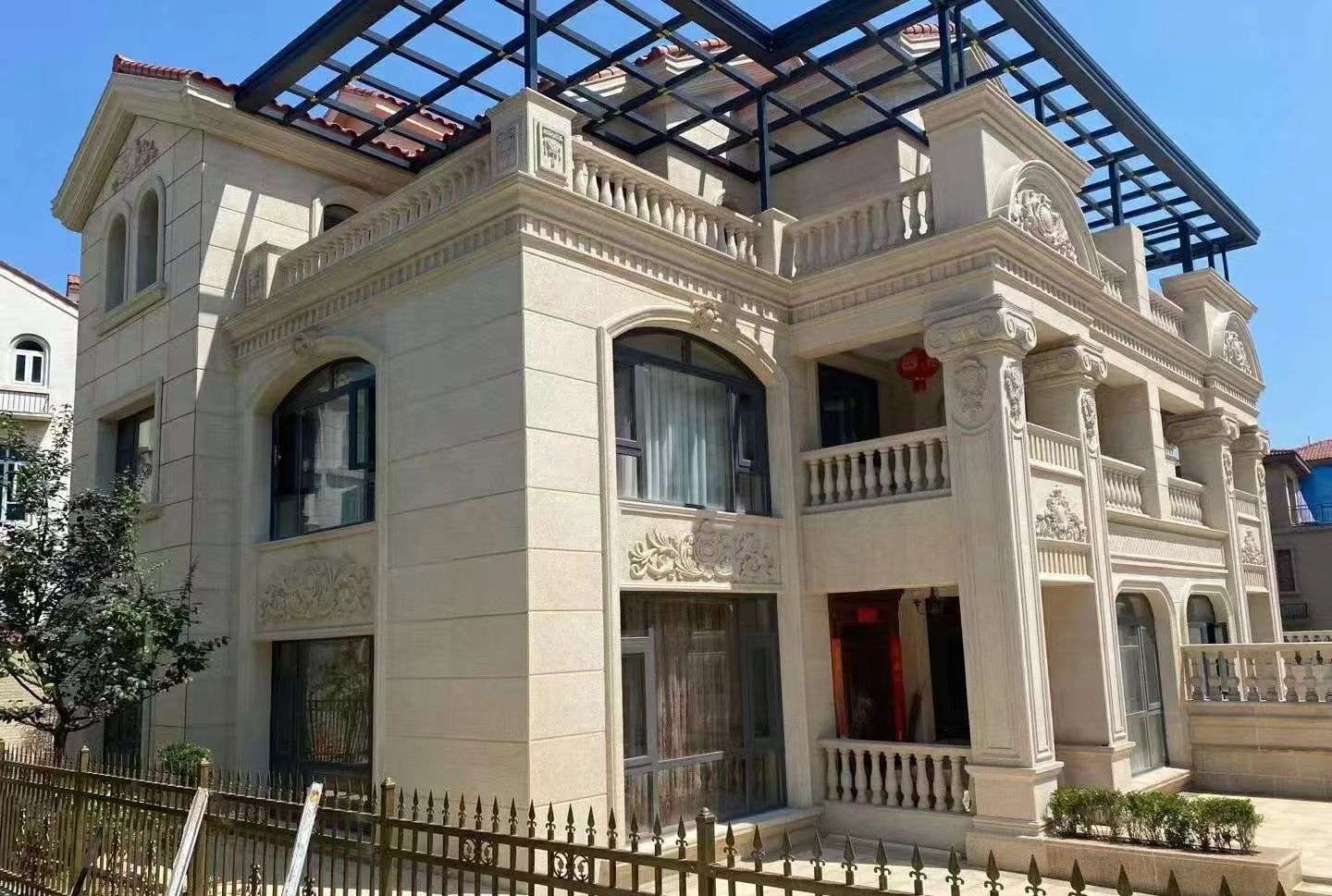 莆田 黄金麻花岗岩荔枝面别墅外墙干挂