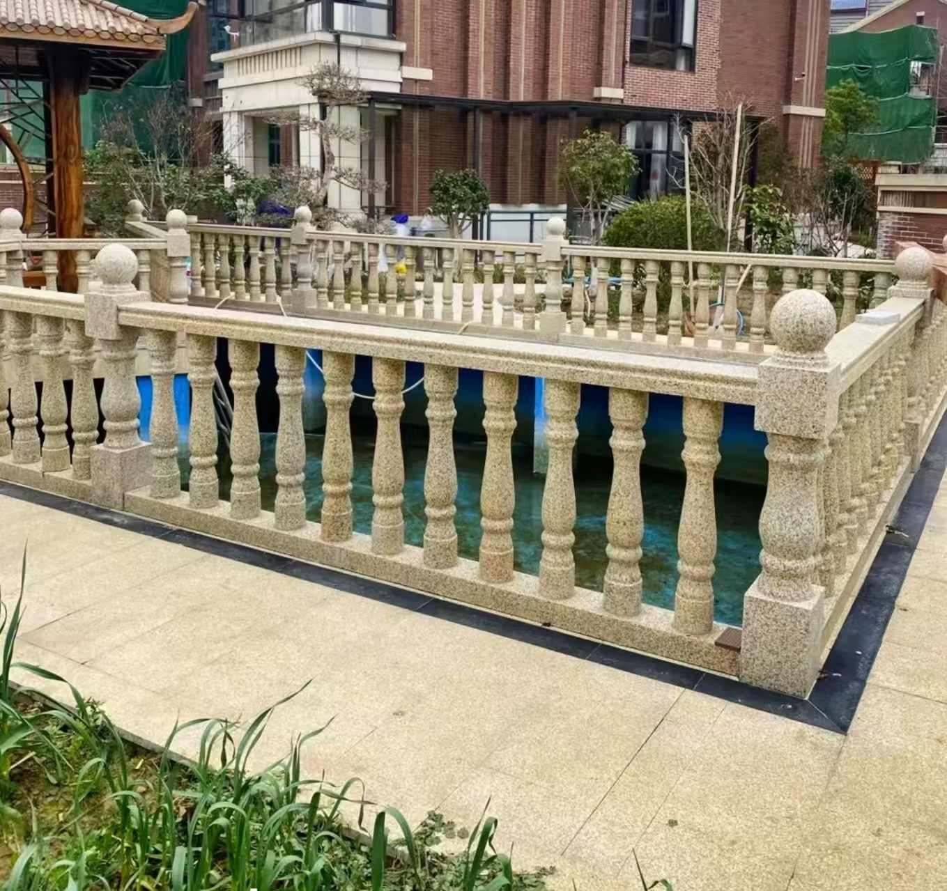 莆田黄金麻花岗岩石材栏杆，扶手，将军柱，花瓶柱