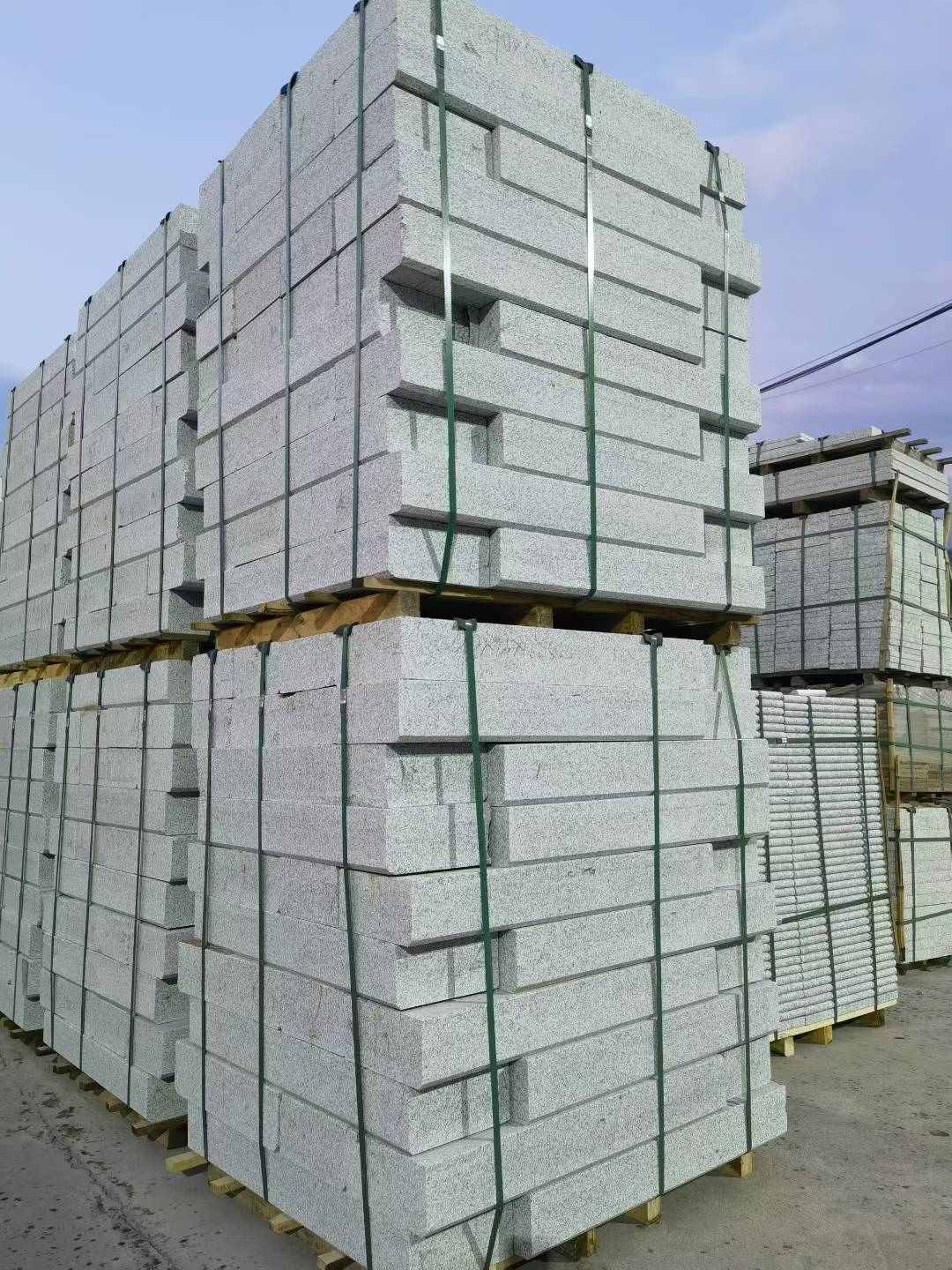 莆田 芝麻白花岗岩路沿石，路缘石，路肩石，道牙，立缘石，马路牙子，街沿石，侧石等