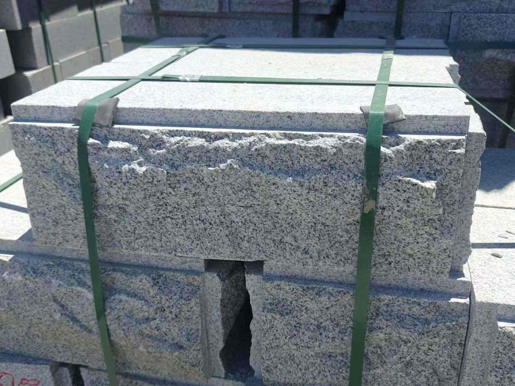 莆田 芝麻白花岗岩自然面成品