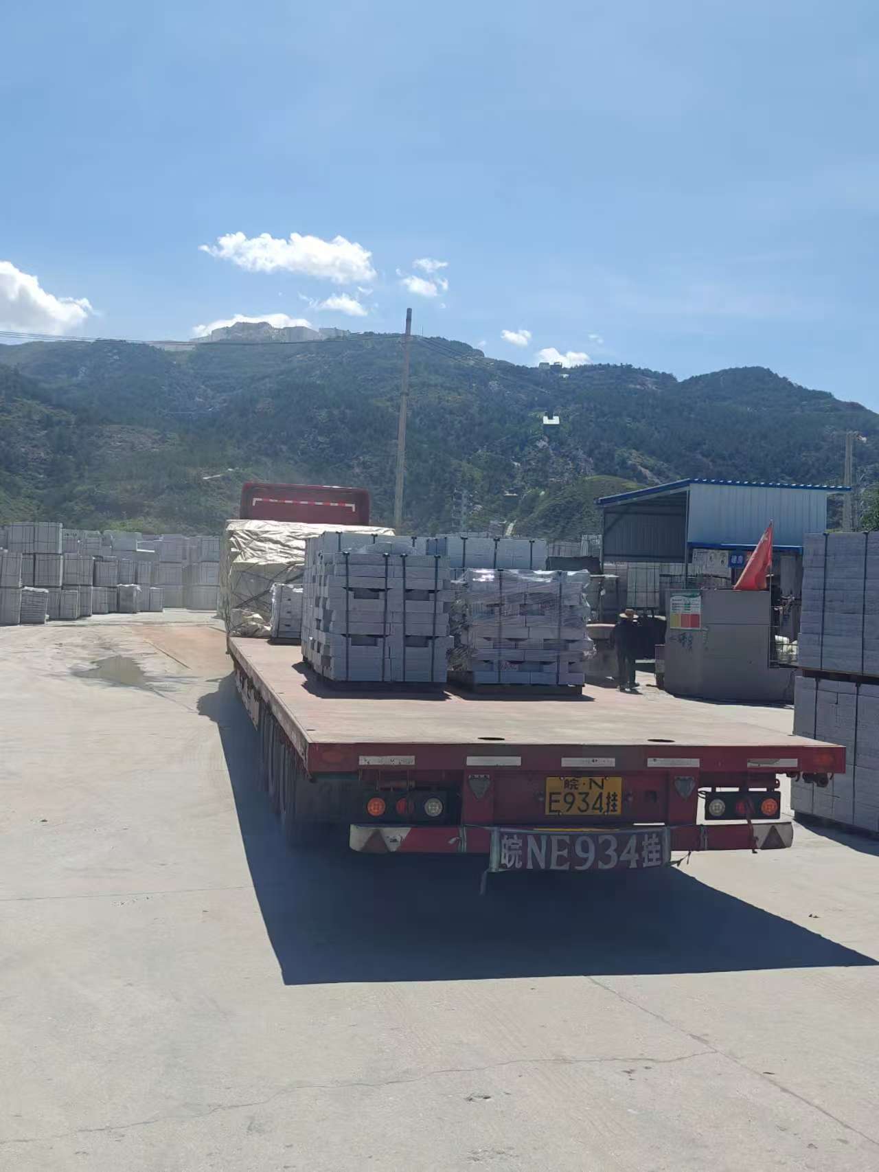 莆田 芝麻白仿形路沿石，直形路沿石