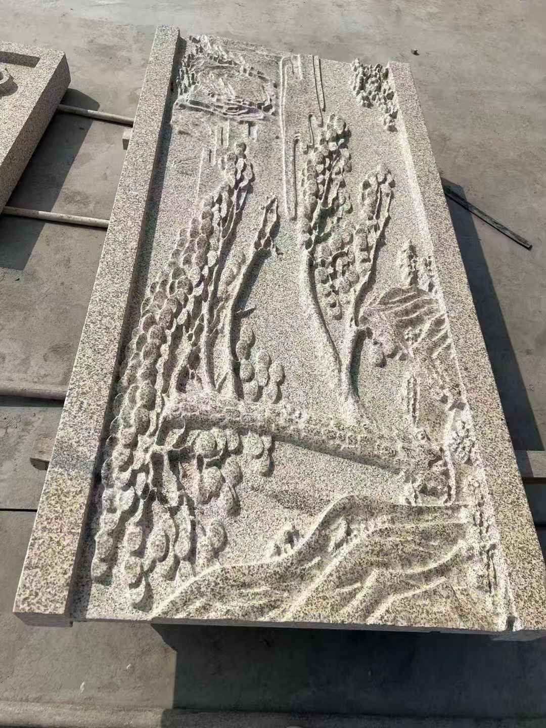 莆田 黄金麻雕刻板浮雕迎客松