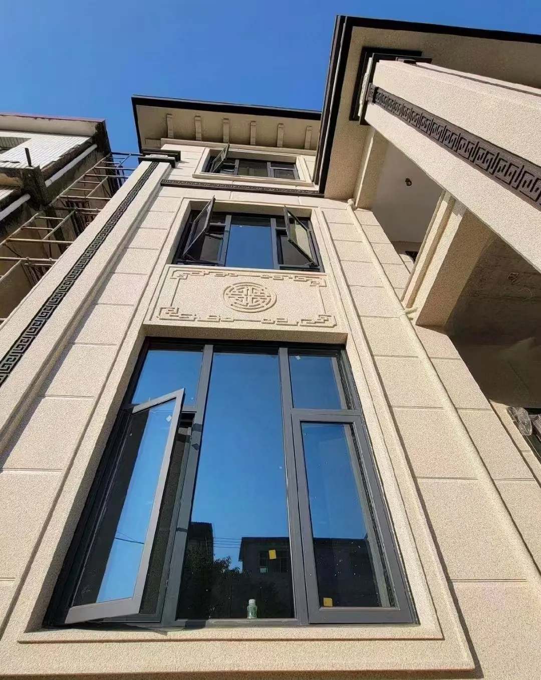 莆田 黄金麻荔枝面别墅外墙干挂效果展示