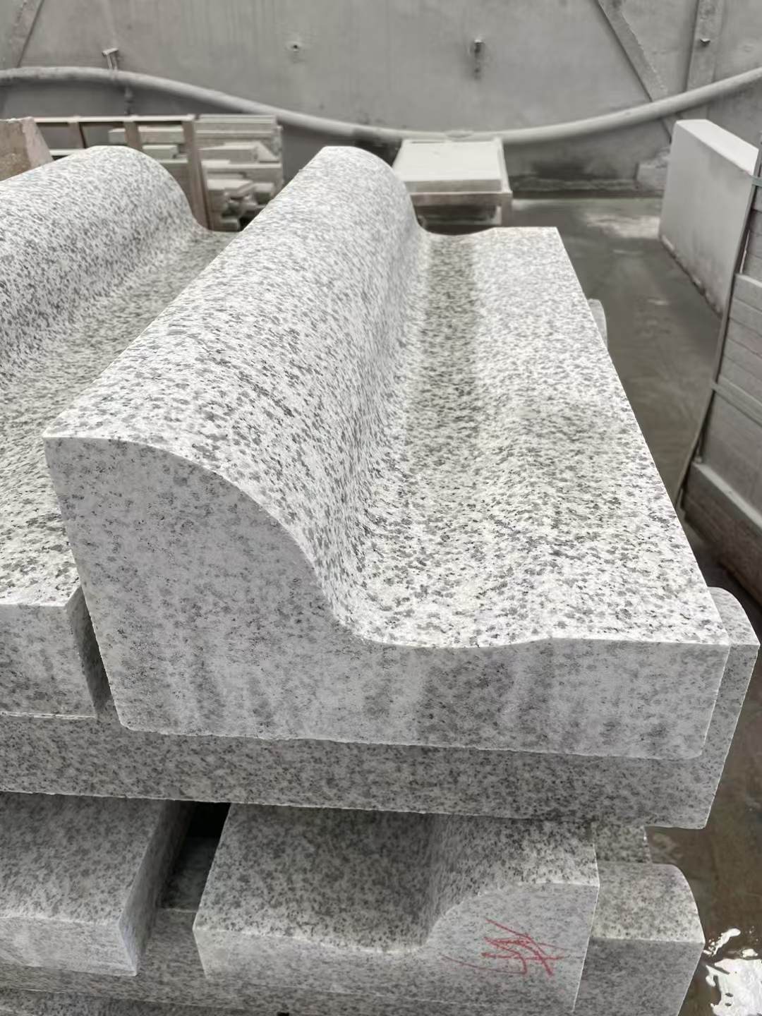 莆田 白麻花岗岩S型路沿石，路侧石，马路牙子等